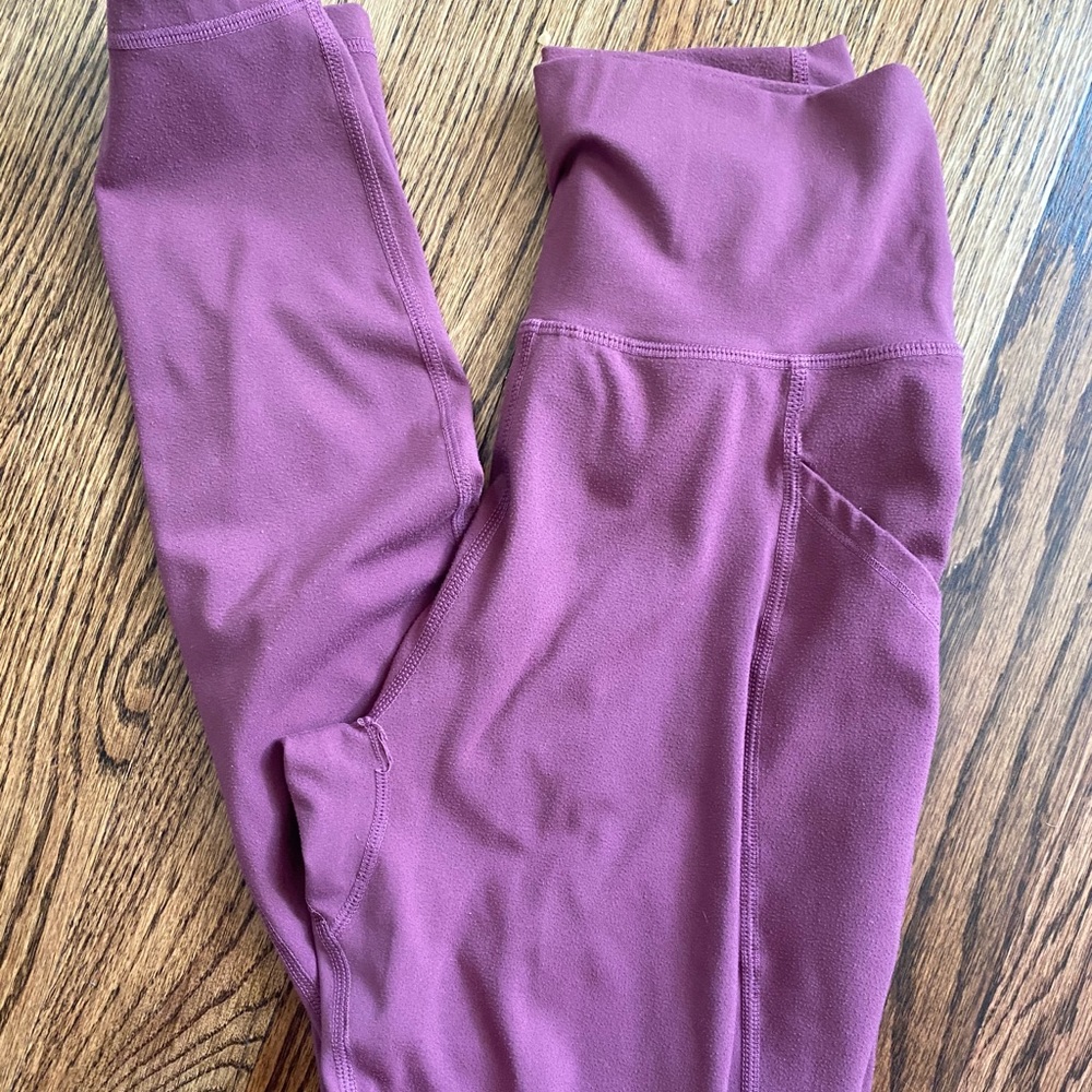 Alphalete size small